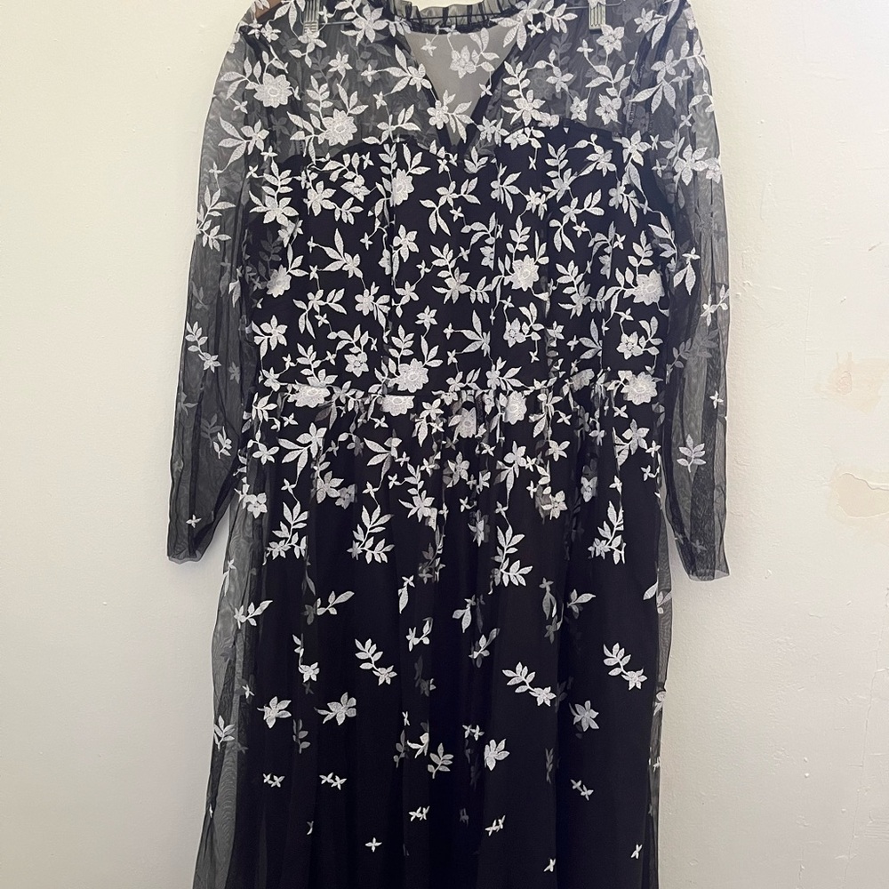 Elegant Black and White Floral Dress